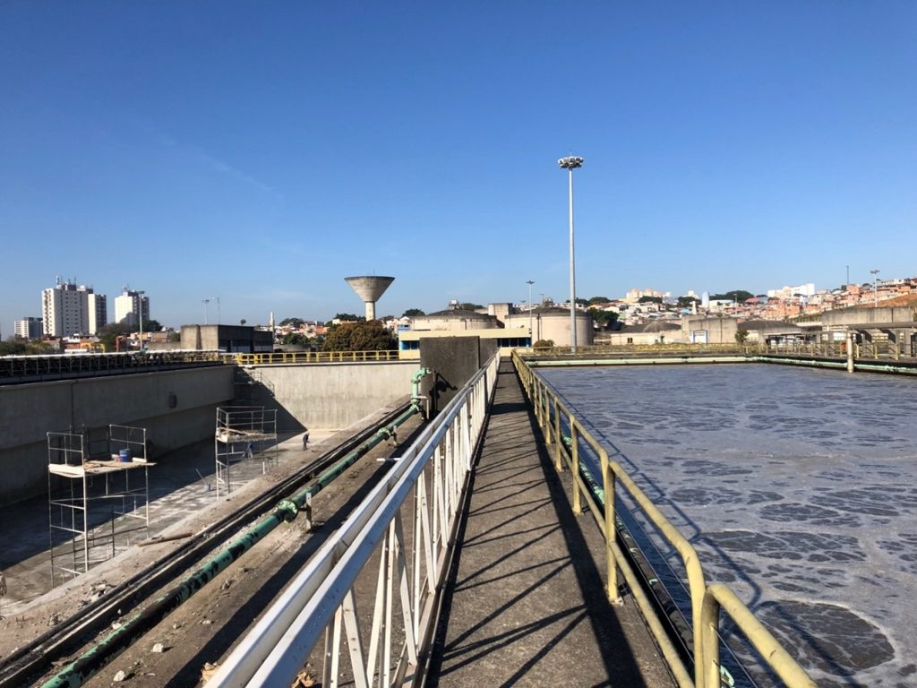 Fotografia mostra uma parte da operação do Aquapolo