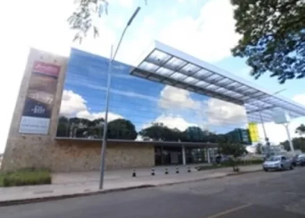 O Centro Cultural Itamar Franco, em Barro Preto, centro de Belo Horizonte, teve suas paredes de concreto tratadas com impermeabilizante Penetron.