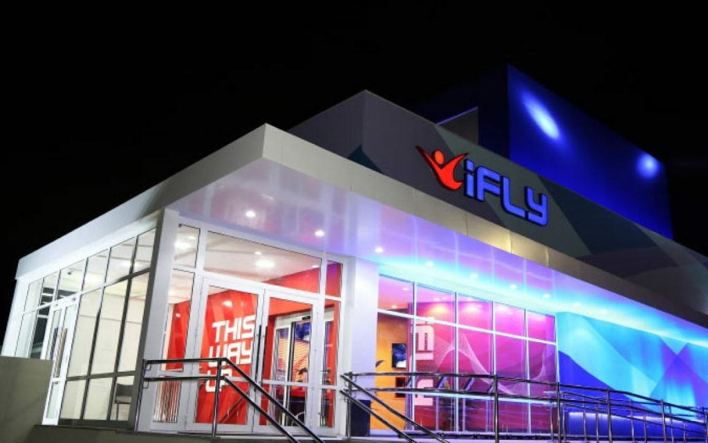 Foram utilizados produtos impermeabilizantes Penetron na construção da estrutura da atração de paraquedismos indoor em São Paulo, o iFLY.