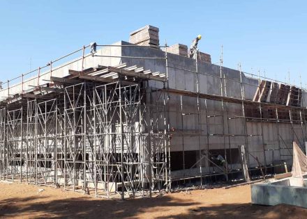 Vista externa da construção da ETA Baguaçu