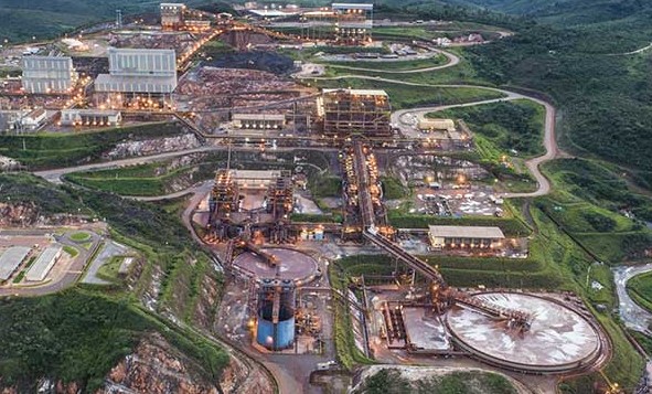 Imagem mostra a vista área da planta da Estação de Filtragem de Rejeitos da Anglo American 